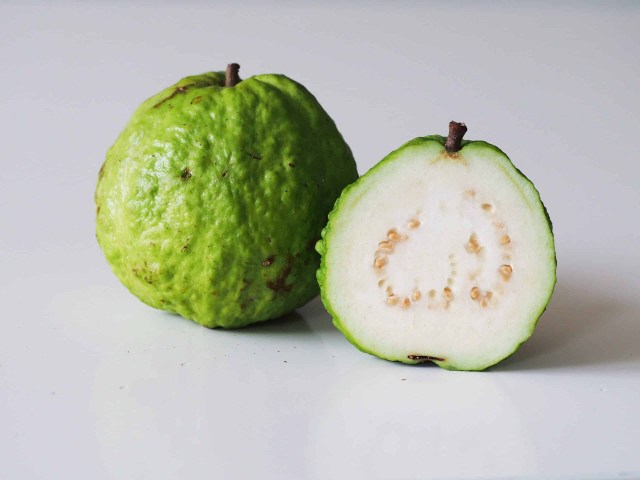 White-Guava-for-Babies-scaled